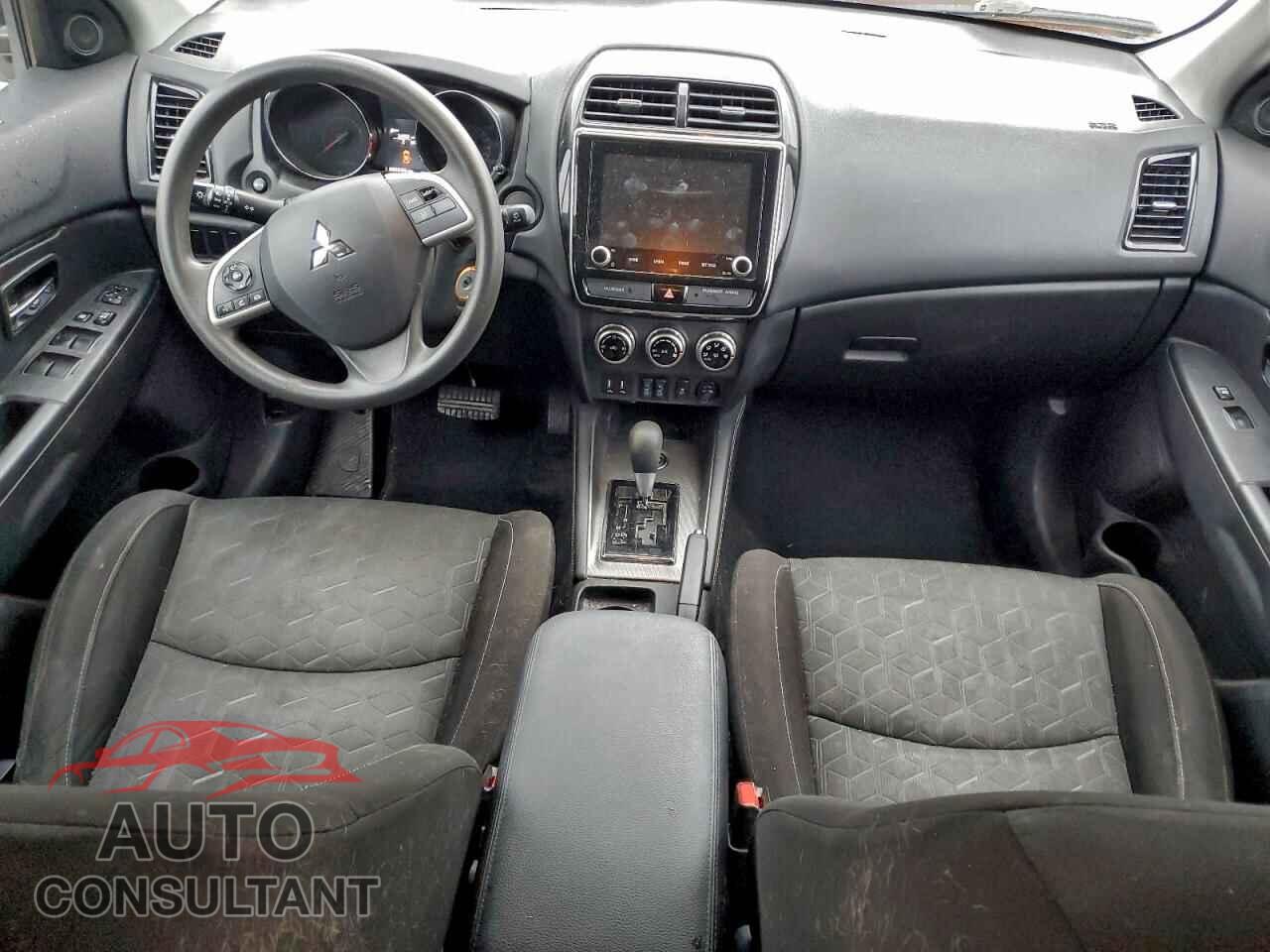 MITSUBISHI OUTLANDER 2020 - JA4AR3AU9LU010904