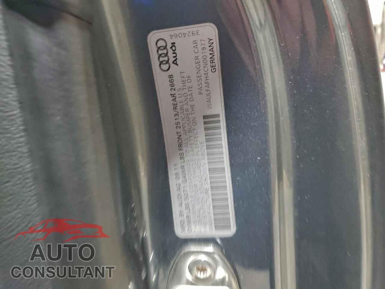 AUDI A5 2012 - WAULFAFH4CN001977