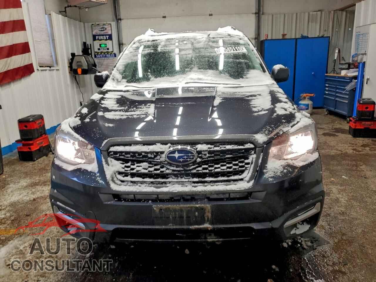 SUBARU FORESTER 2018 - JF2SJAEC2JH545524