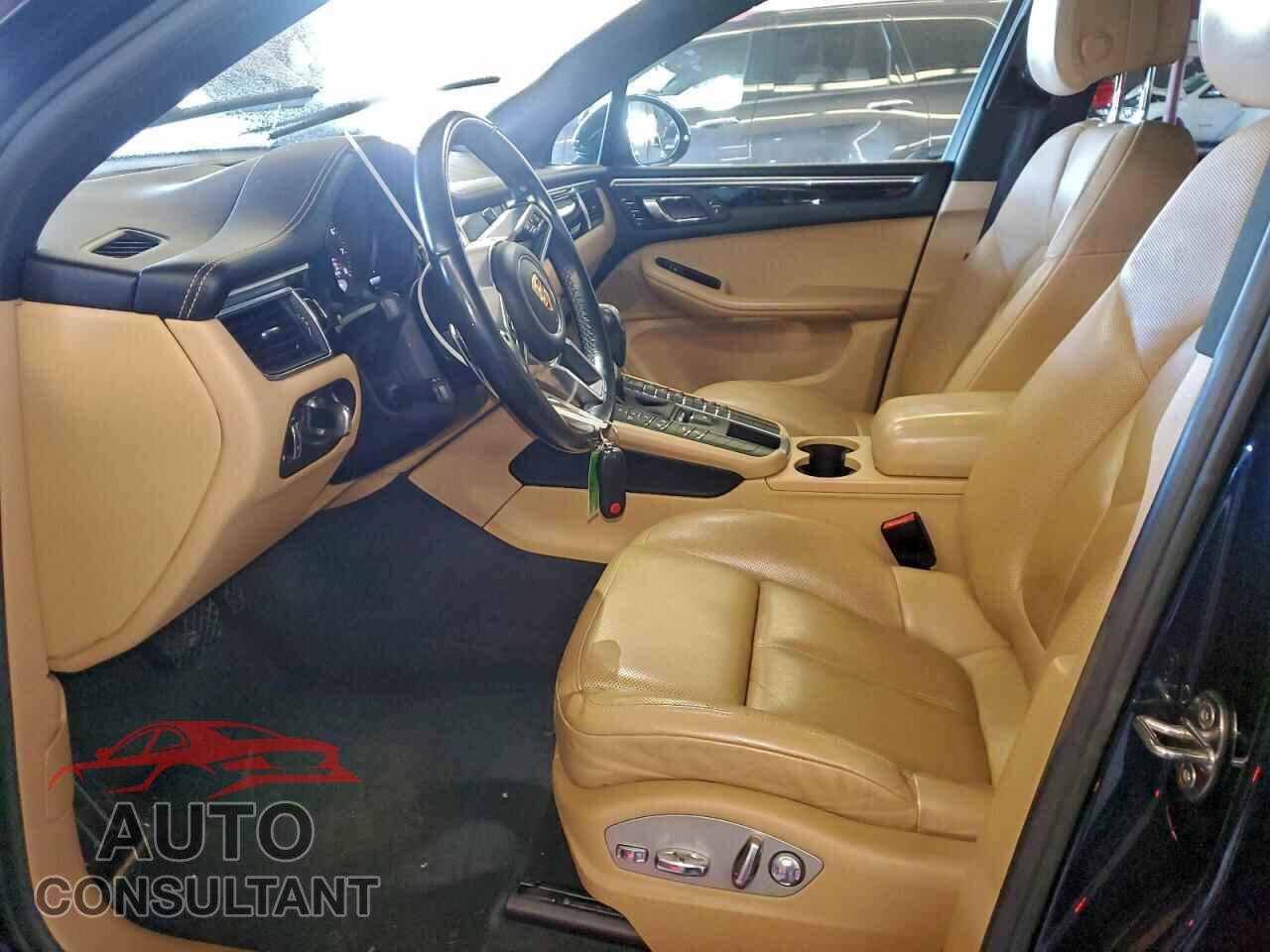 PORSCHE MACAN 2018 - WP1AA2A54JLB02150