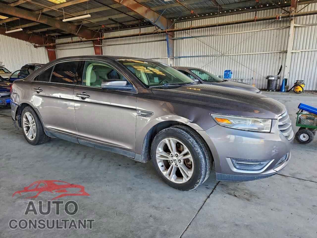 FORD TAURUS 2013 - 1FAHP2E88DG162177