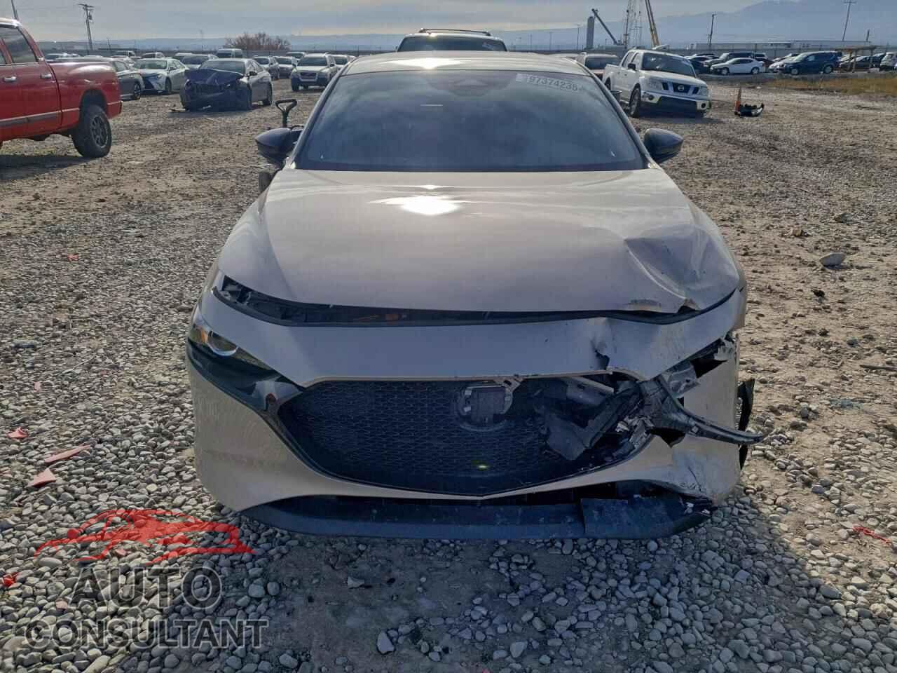 MAZDA 3 SELECT S 2025 - JM1BPAKM1S1756492
