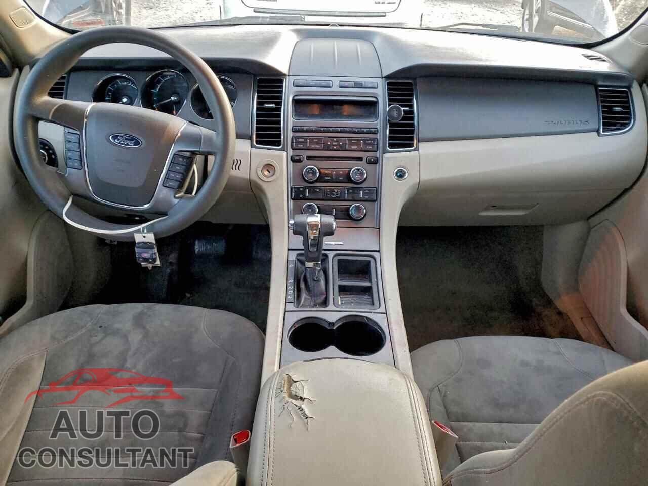 FORD TAURUS 2012 - 1FAHP2DW1CG121937