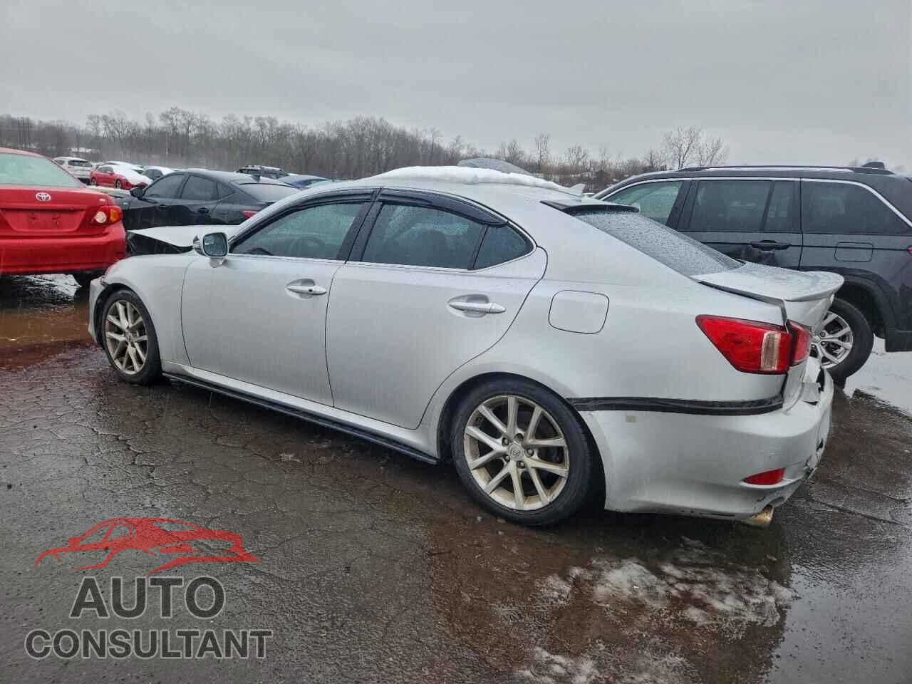 LEXUS IS 2012 - JTHCF5C21C5052894