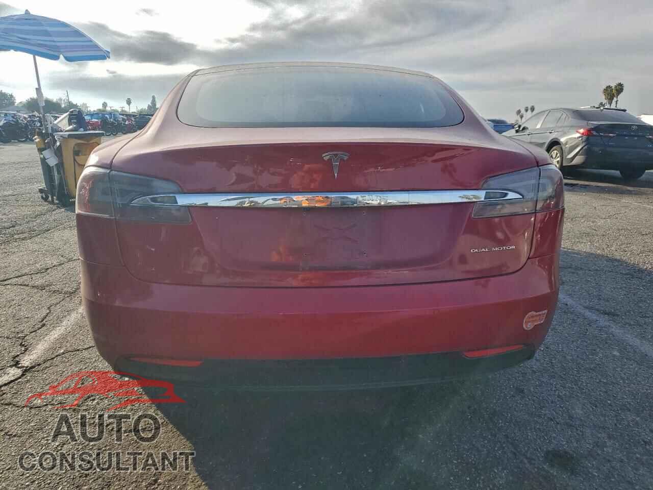 TESLA MODEL S 2020 - 5YJSA1E25LF366158