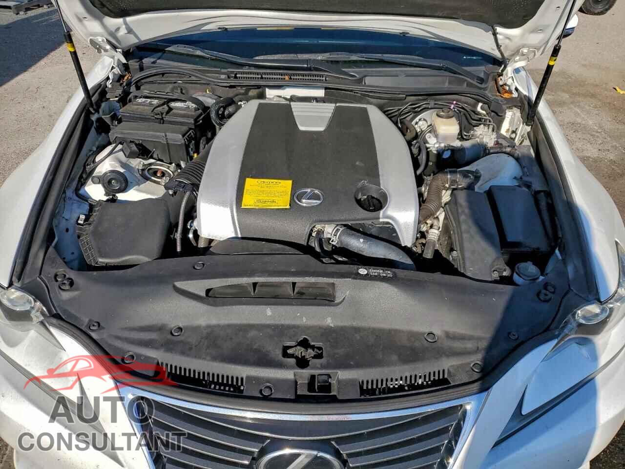 LEXUS IS 2014 - JTHBE1D2XE5000799