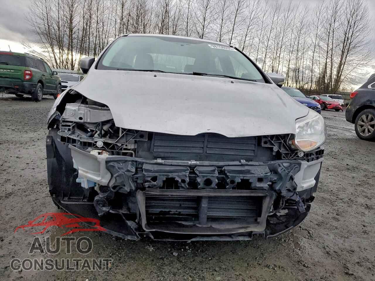 FORD FOCUS 2013 - 1FADP3F27DL290738