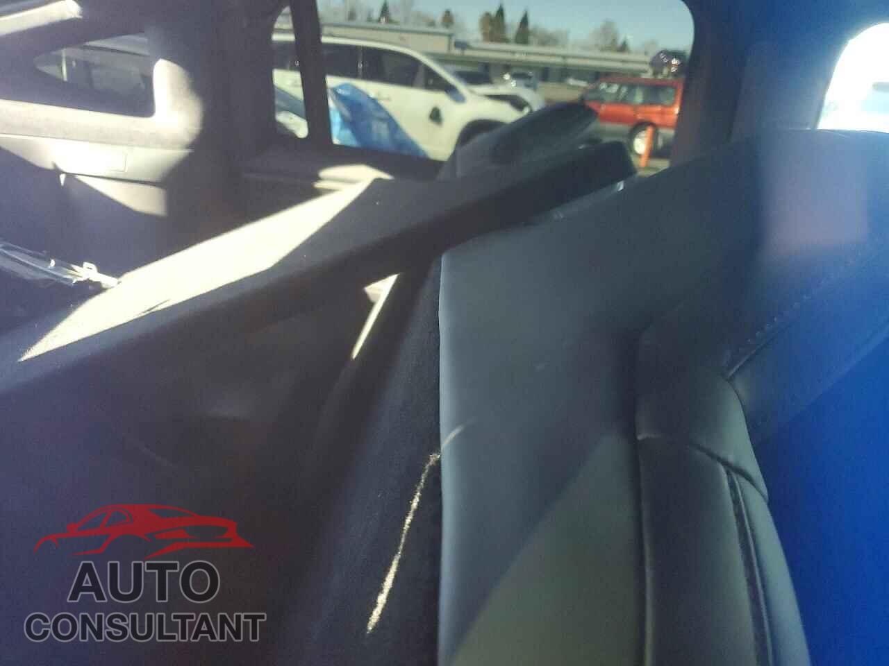 TESLA MODEL X 2018 - 5YJXCDE28JF104522