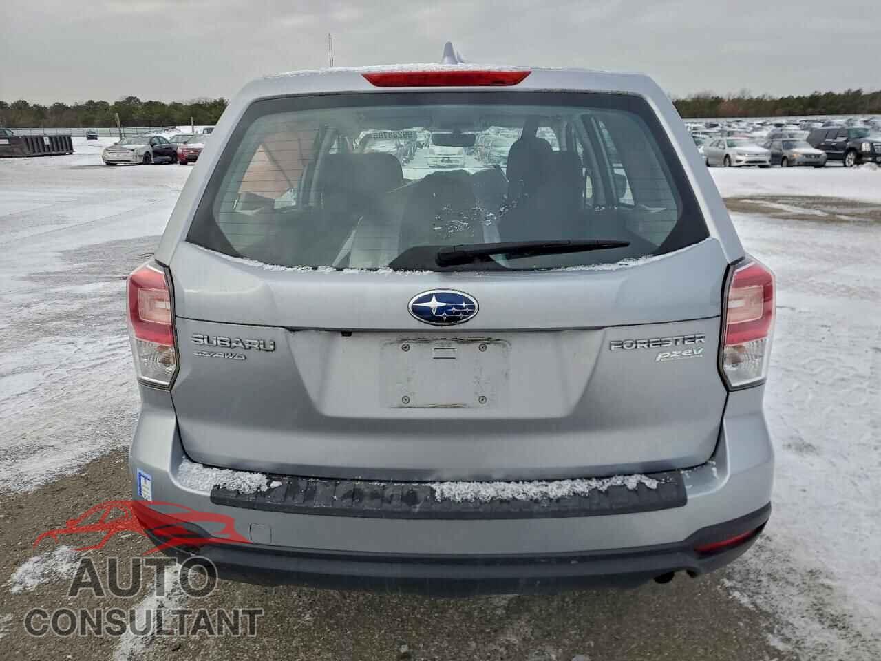 SUBARU FORESTER 2017 - JF2SJAAC5HH422610