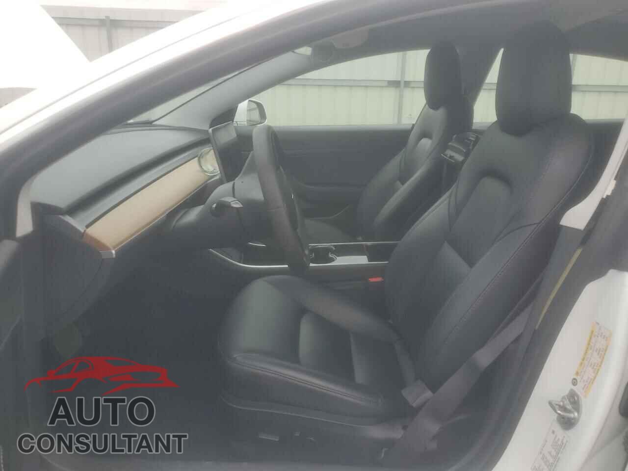 TESLA MODEL 3 2020 - 5YJ3E1EA3LF784329