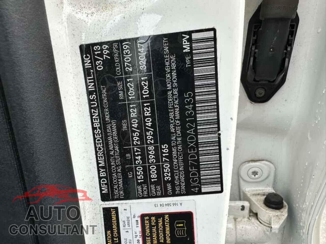 MERCEDES-BENZ GL-CLASS 2013 - 4JGDF7DEXDA213435