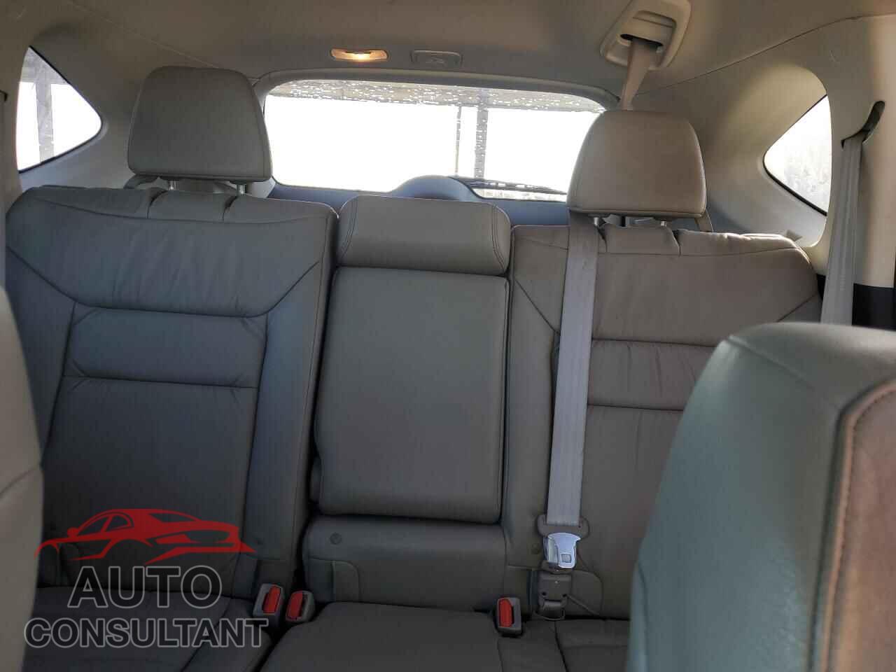 HONDA CRV 2012 - 5J6RM4H73CL036850