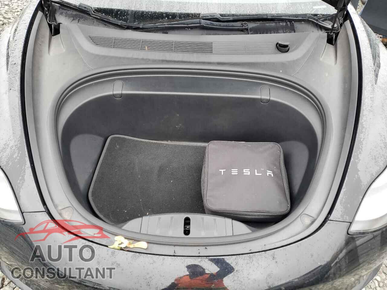 TESLA MODEL 3 2019 - 5YJ3E1EA6KF189974
