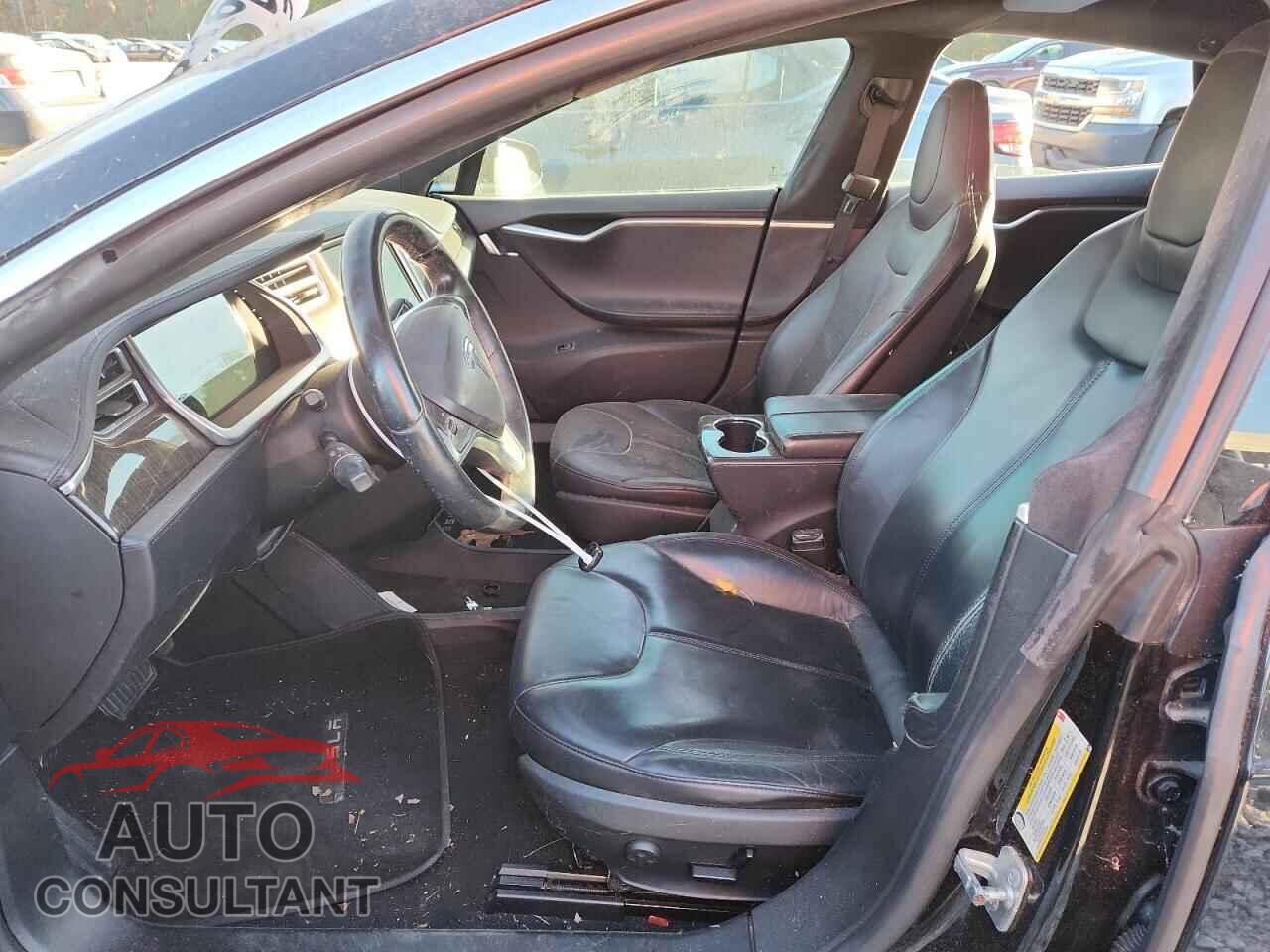 TESLA MODEL S 2013 - 5YJSA1DN8DFP13799