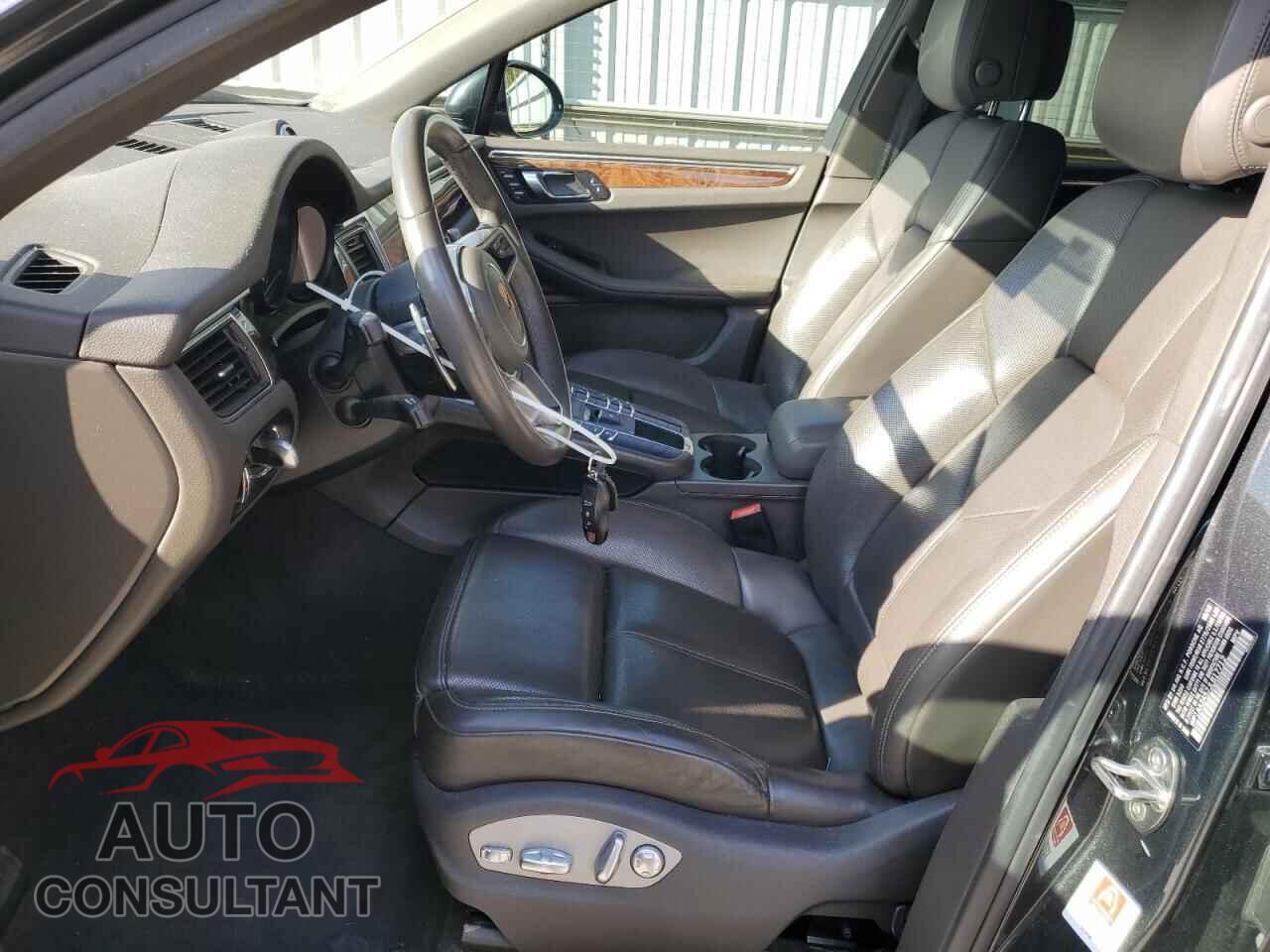 PORSCHE MACAN 2018 - WP1AA2A57JLB17712