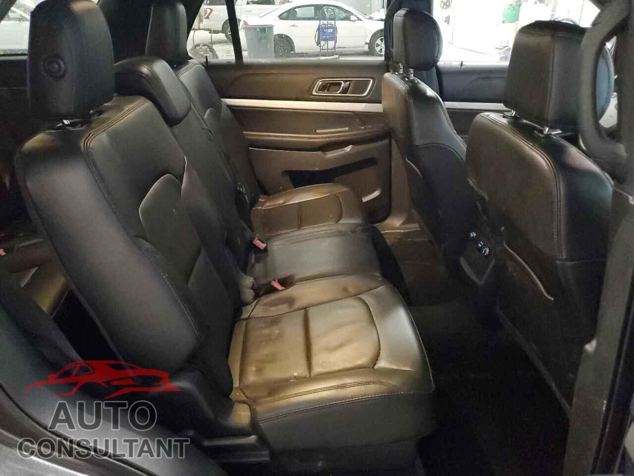 FORD EXPLORER 2017 - 1FM5K8D85HGB38923