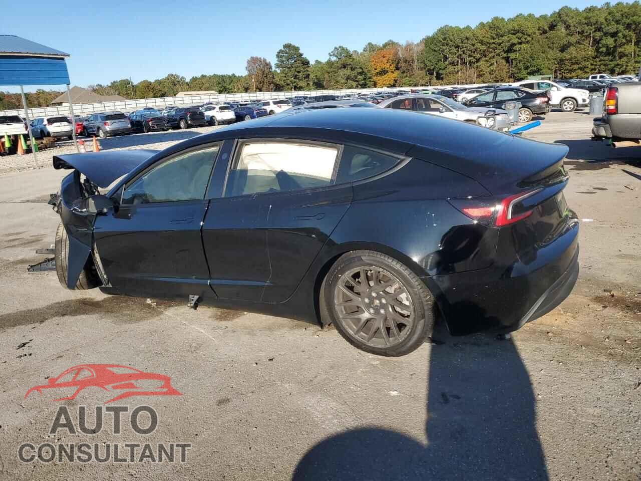 TESLA MODEL 3 2024 - 5YJ3E1EA4RF855577