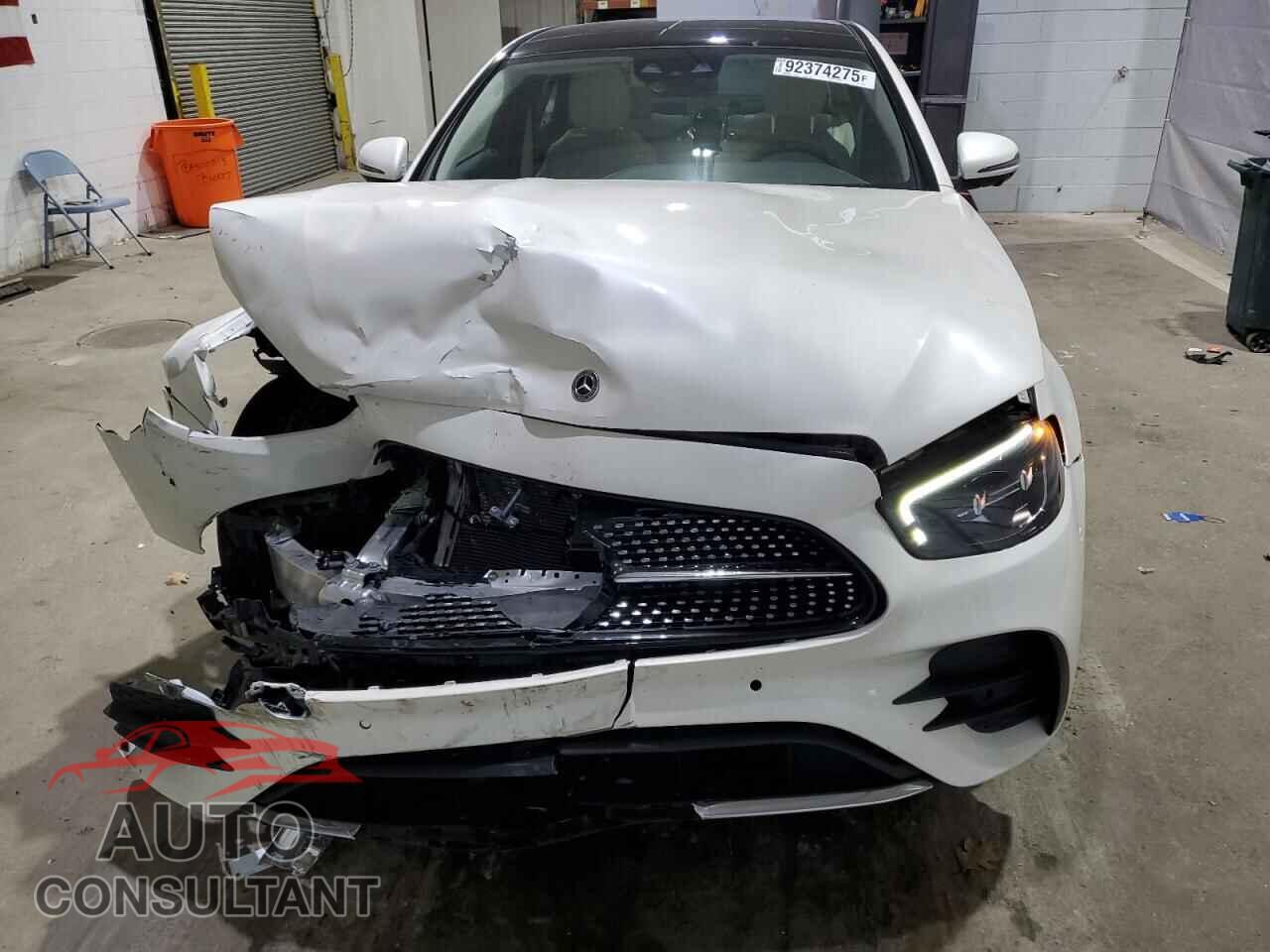 MERCEDES-BENZ E-CLASS 2023 - W1KZF8DB3PB143450