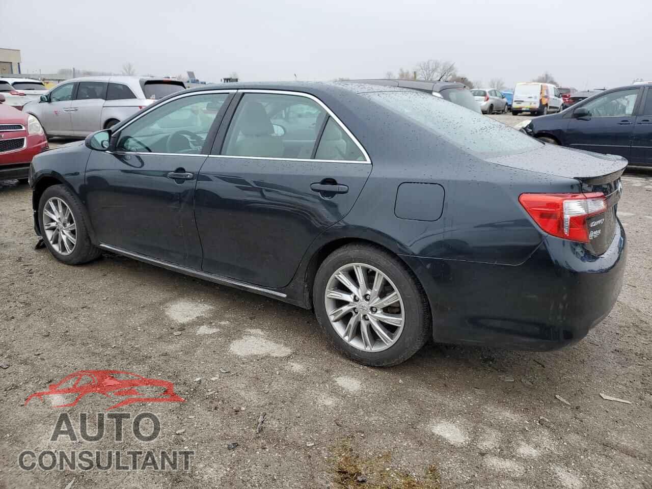 TOYOTA CAMRY 2013 - 4T4BF1FK3DR293074