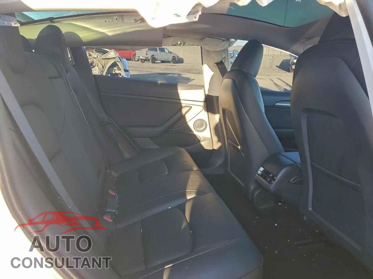 TESLA MODEL 3 2023 - 5YJ3E1EA3PF586162