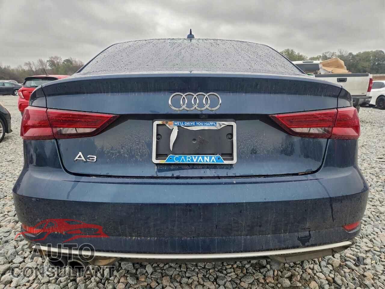 AUDI A3 2018 - WAUAUGFF2J1017341