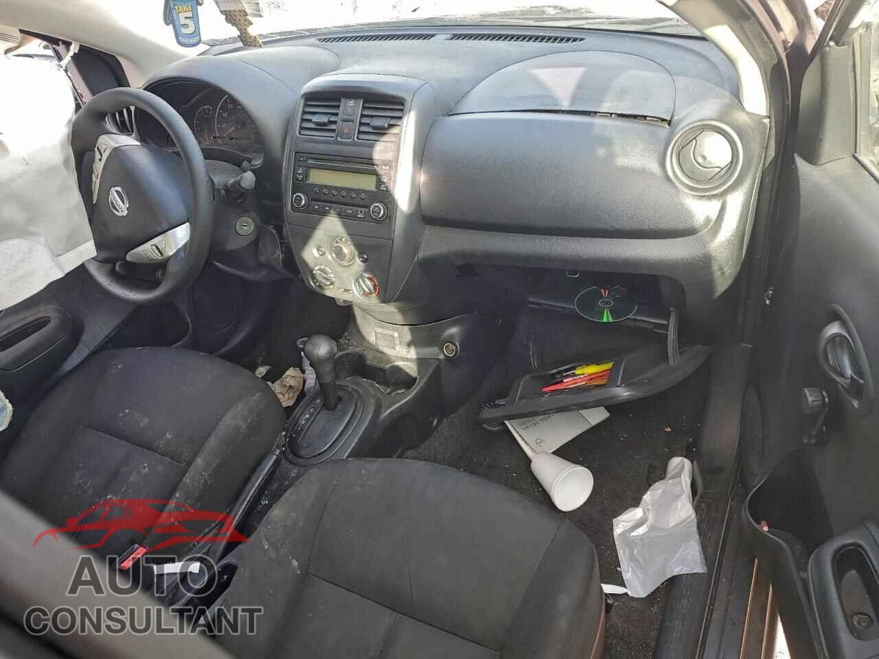 NISSAN VERSA 2017 - 3N1CN7AP1HL881442