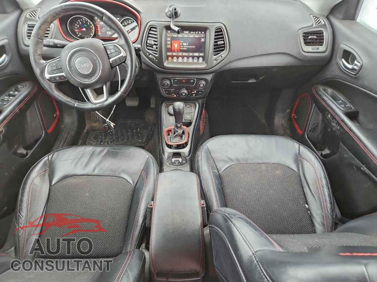 JEEP COMPASS 2017 - 3C4NJDDB9HT630975