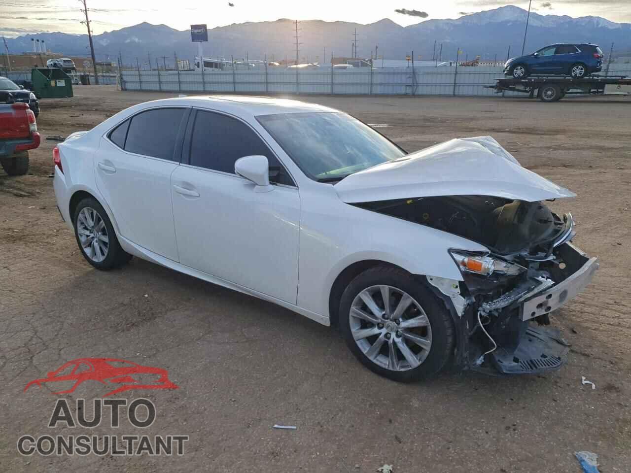 LEXUS IS 2015 - JTHBF1D26F5048699