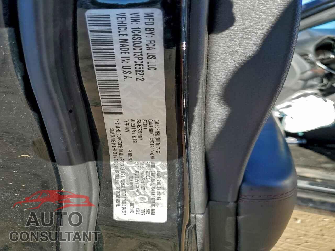 DODGE DURANGO 2023 - 1C4SDJCT3PC656212