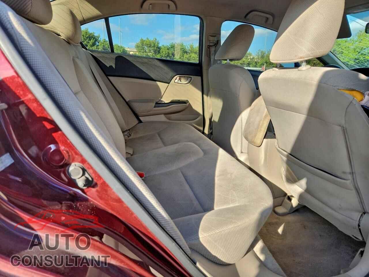 HONDA CIVIC 2012 - 2HGFB2F52CH507776