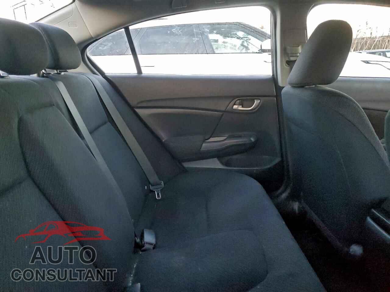 HONDA CIVIC 2013 - 2HGFB2F58DH584699