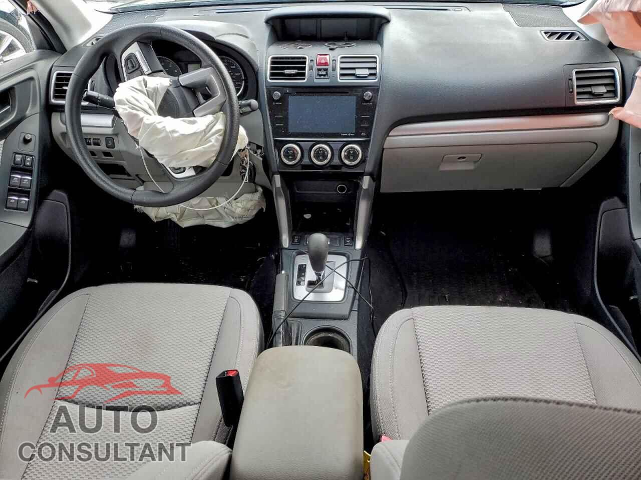 SUBARU FORESTER 2017 - JF2SJAEC2HH463870