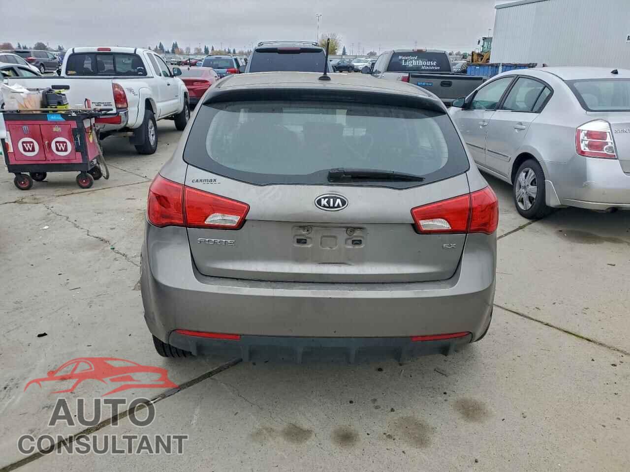KIA FORTE 2012 - KNAFU5A26C5546897