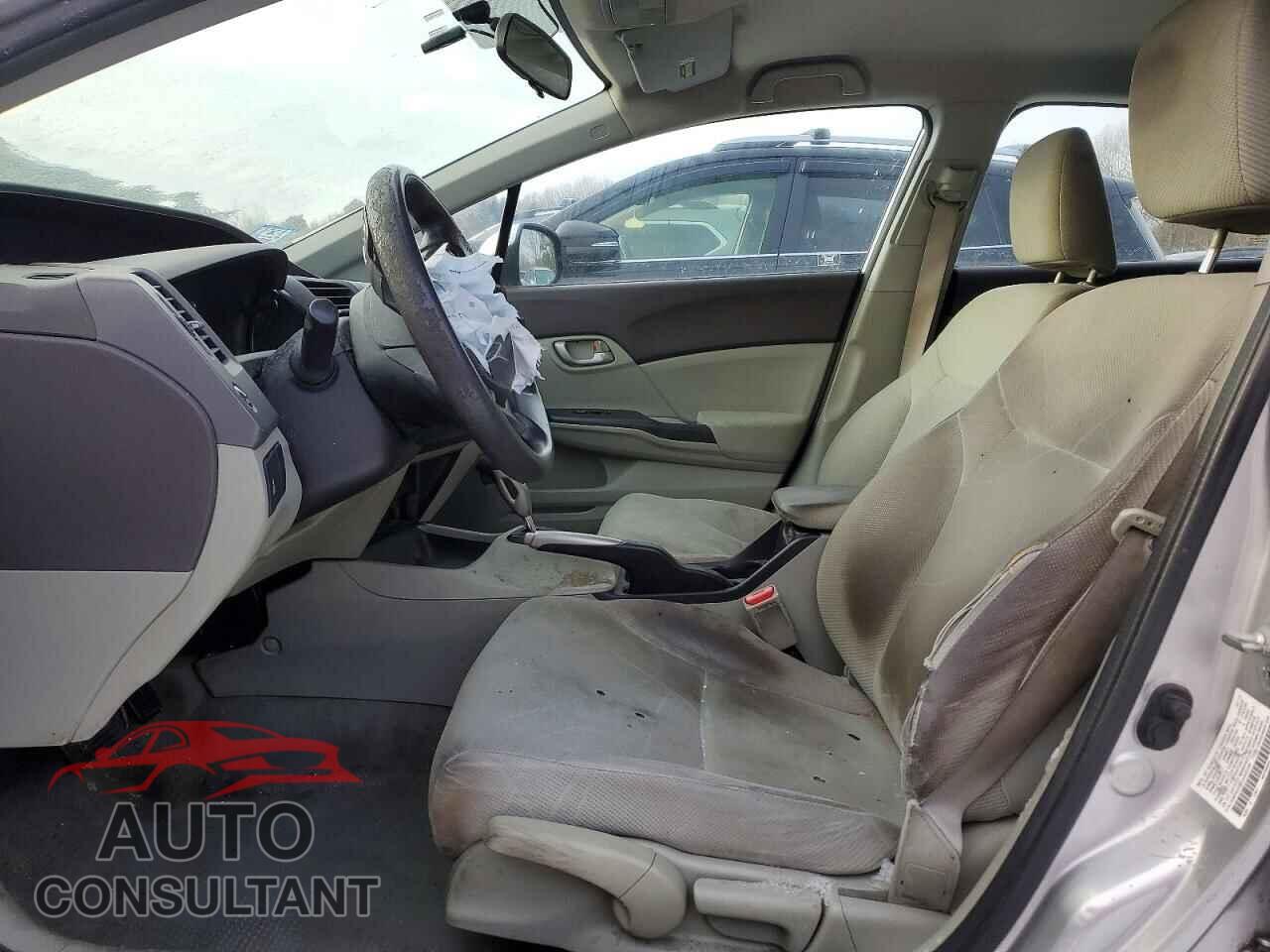 HONDA CIVIC 2012 - 2HGFB2F51CH335160