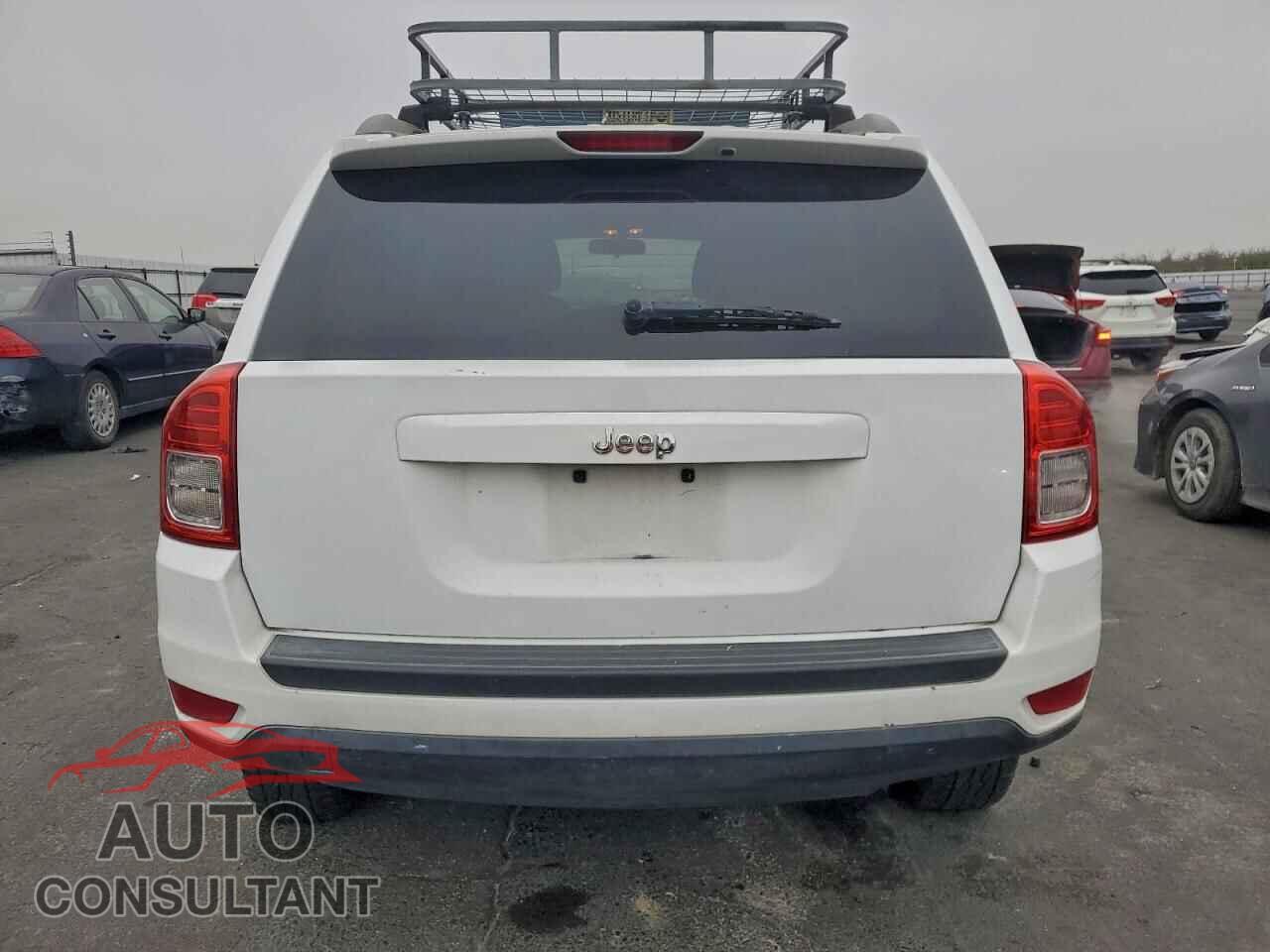 JEEP COMPASS 2012 - 1C4NJCBA8CD618156