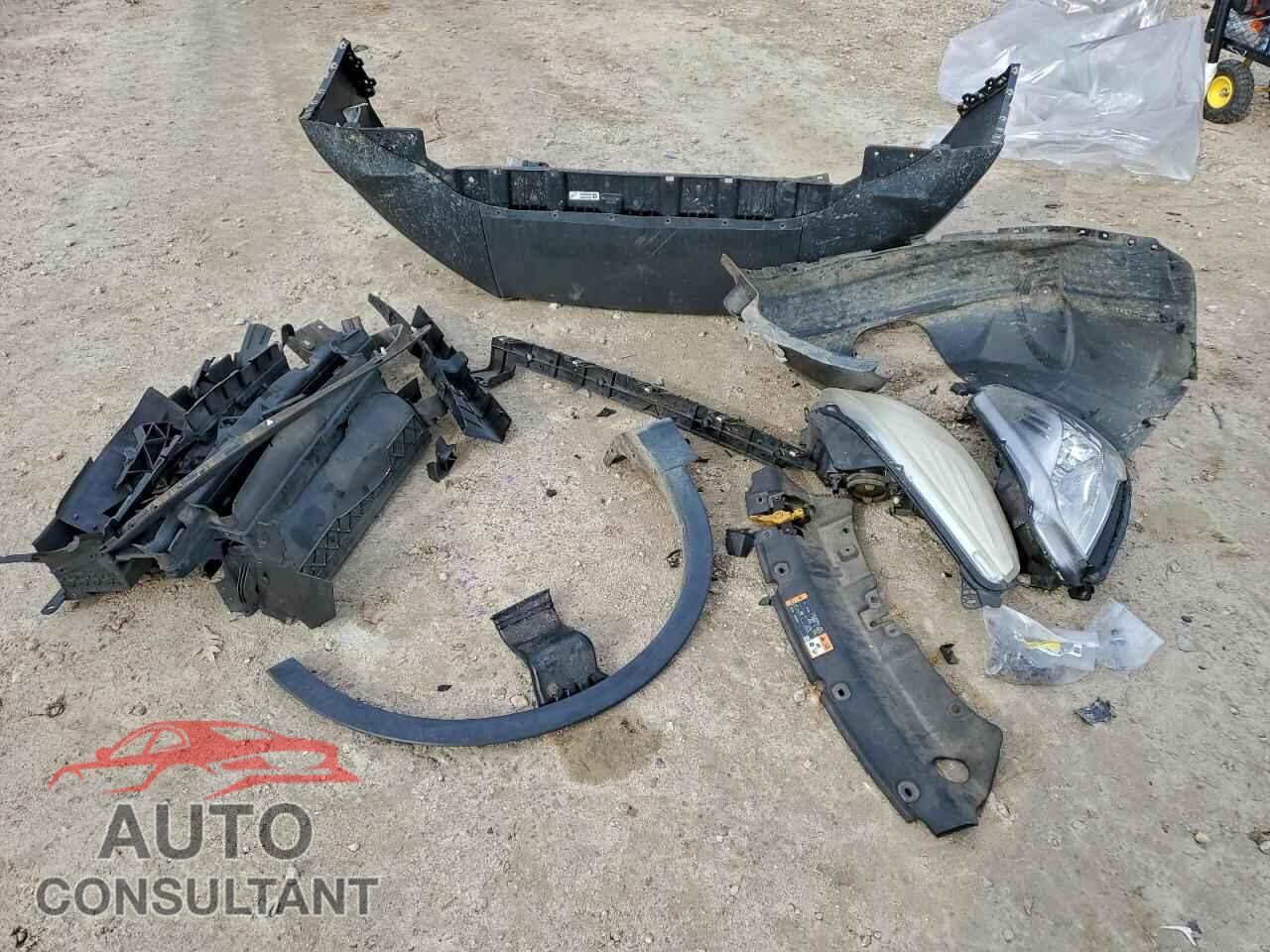 FORD ESCAPE 2014 - 1FMCU0F77EUC81392