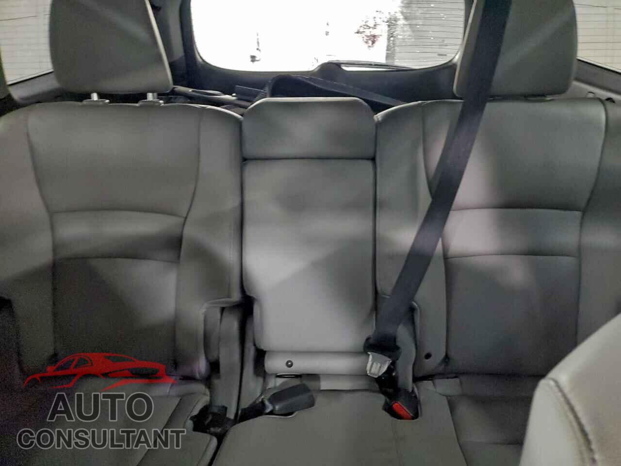 HONDA PILOT 2016 - 5FNYF6H97GB123779