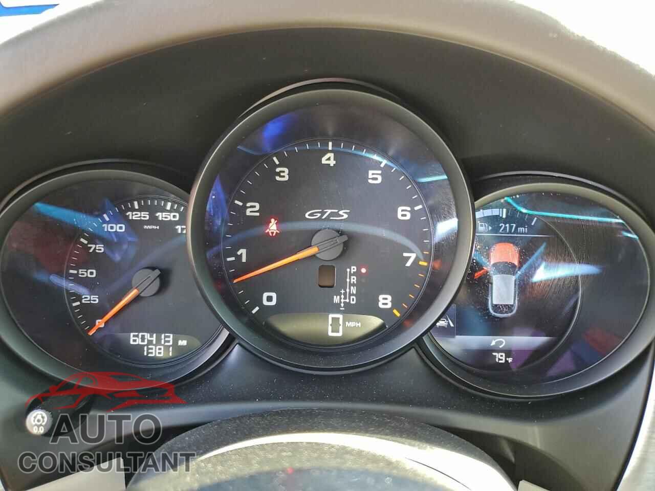 PORSCHE MACAN 2018 - WP1AG2A56JLB63336