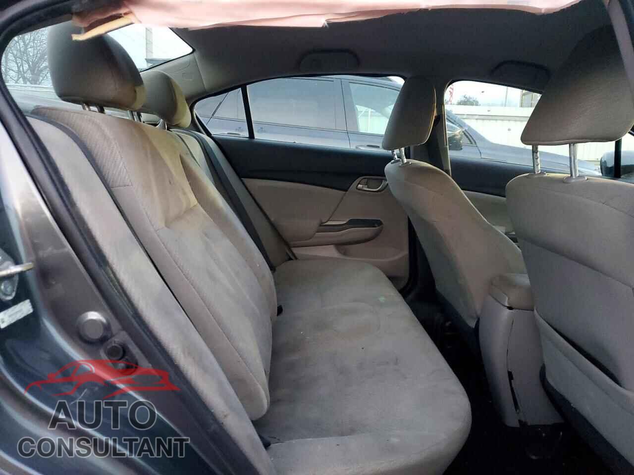 HONDA CIVIC 2013 - 2HGFB2F58DH569507