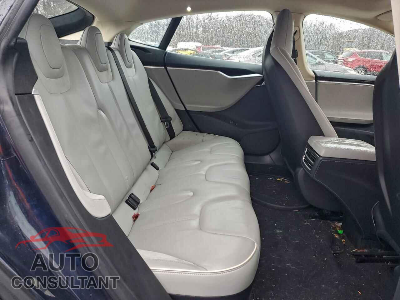 TESLA MODEL S 2014 - 5YJSA1H17EFP52490