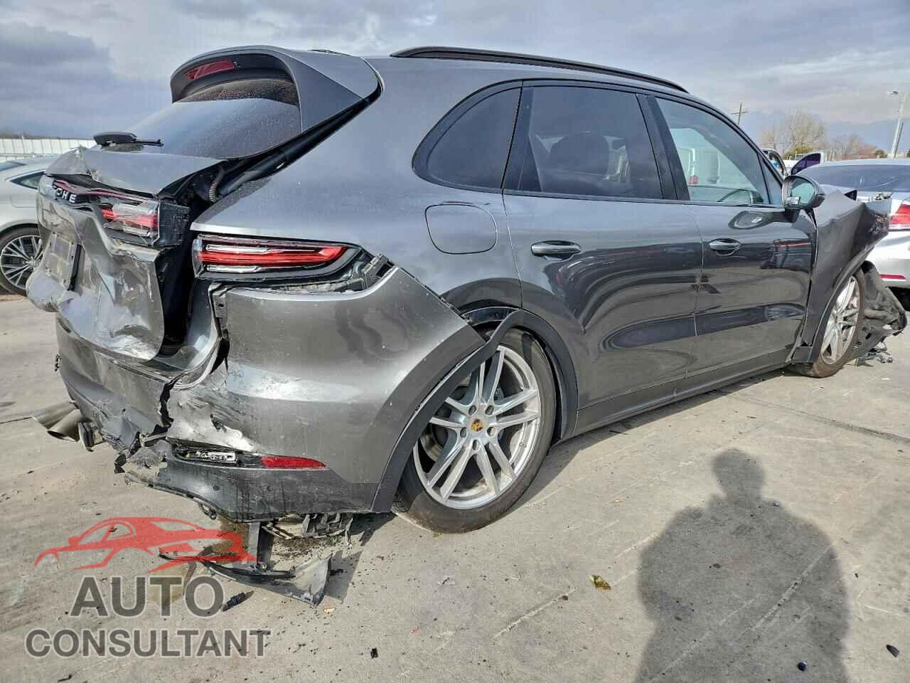 PORSCHE CAYENNE 2019 - WP1AB2AY8KDA63419