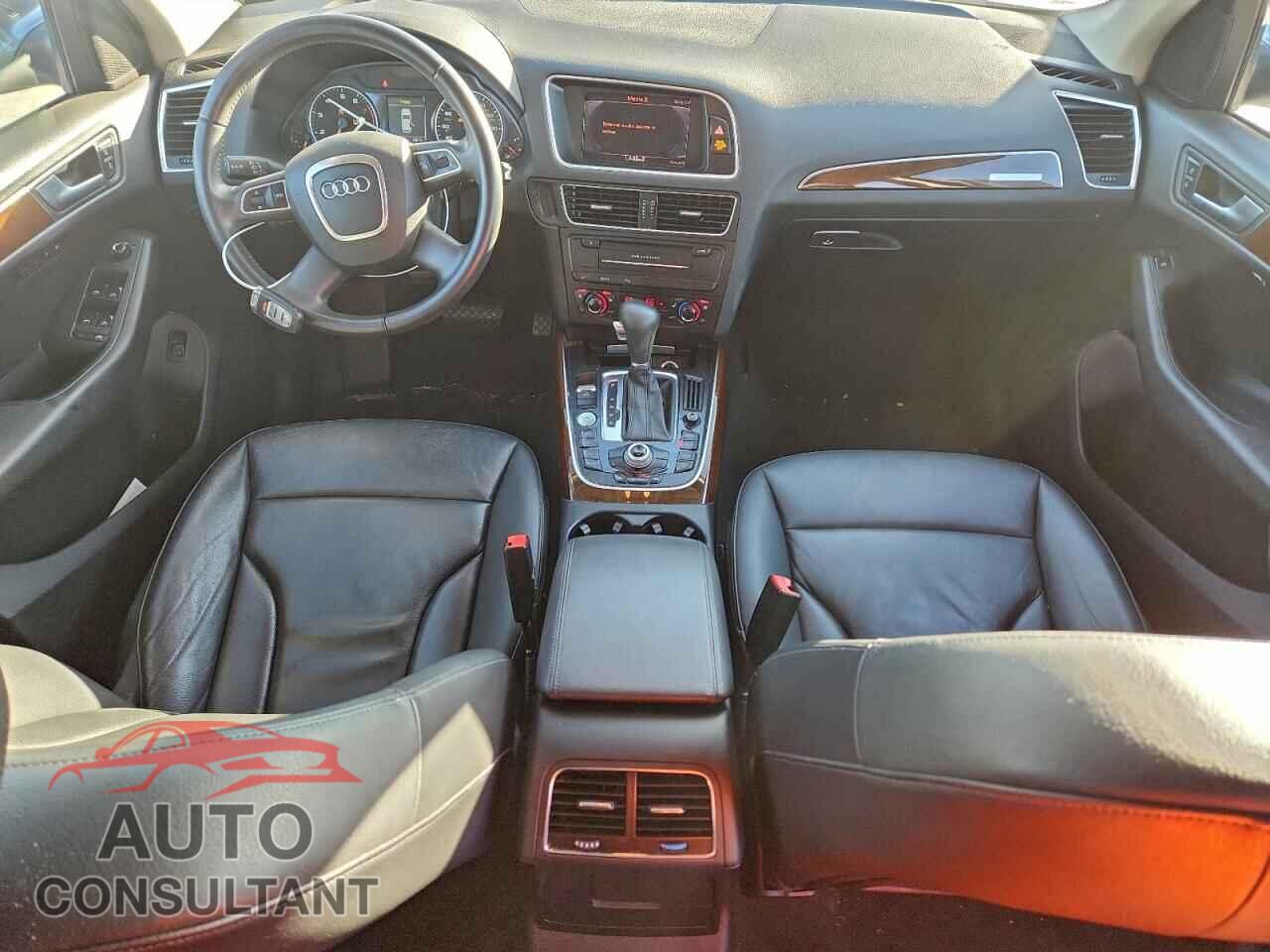 AUDI Q5 2012 - WA1LFAFP2CA123149