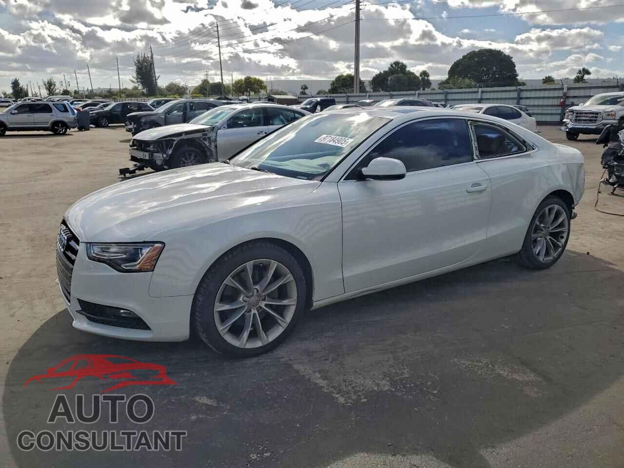 AUDI A5 2013 - WAULFAFR7DA045392