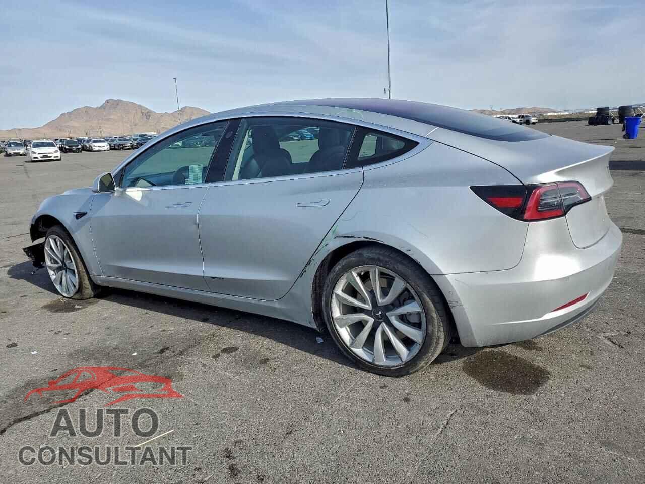 TESLA MODEL 3 2018 - 5YJ3E1EA2JF017858