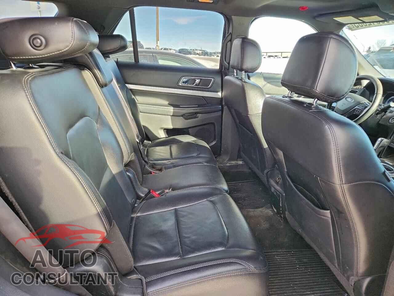 FORD EXPLORER 2017 - 1FM5K8D85HGB84557