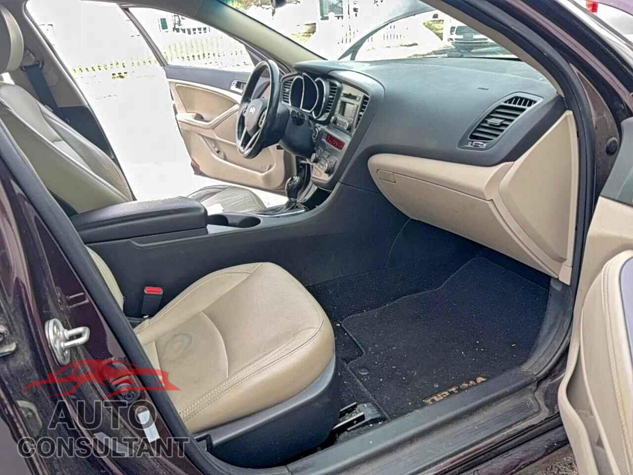 KIA OPTIMA 2013 - 5XXGN4A76DG226843