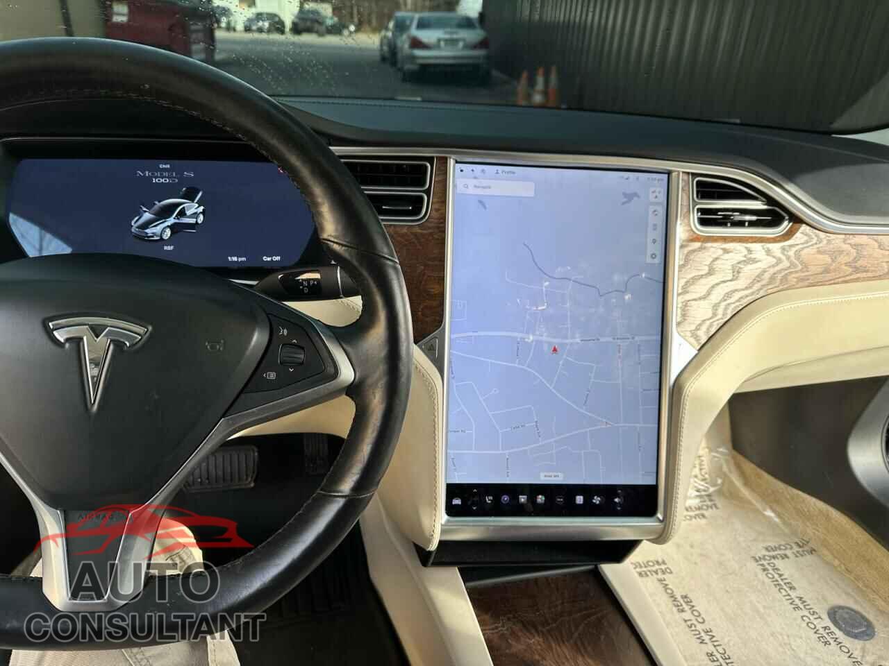 TESLA MODEL S 2018 - 5YJSA1E25JF243568