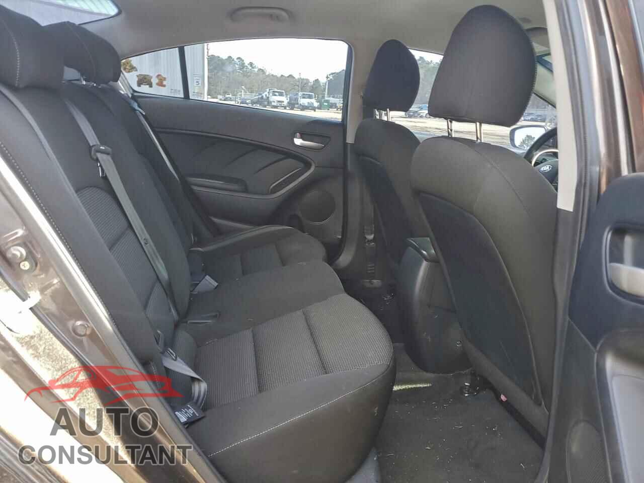 KIA FORTE 2017 - 3KPFK4A78HE033757