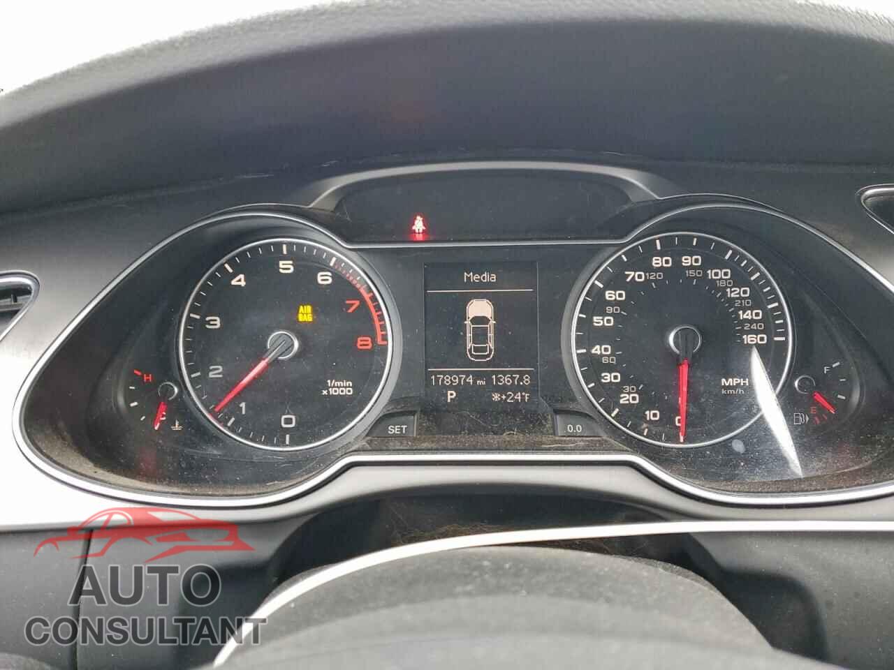AUDI A4 2013 - WAUBFAFL2DN043579