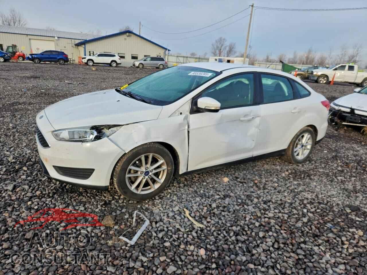 FORD FOCUS 2015 - 1FADP3F23FL255570